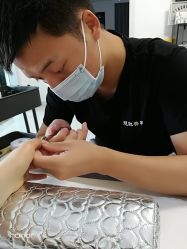 -慧红美甲美睫皮肤管理中心