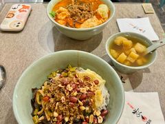 -粉家柳州螺蛳粉(杨宅路店)