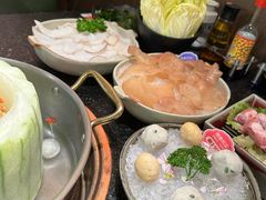 -得意咚瓜·顺德鱼生·冬瓜火锅(深圳首店)