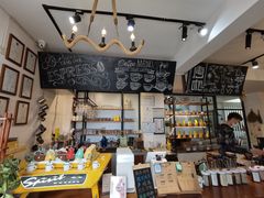 -唐咖精品咖啡(大理古城手冲店)