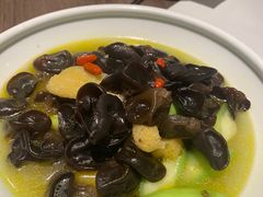-港丽餐厅(来福士店)