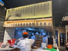 -馋三尺蟹粉小笼(人民广场店)