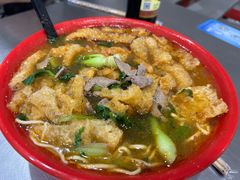 -易记皮肚面(明瓦廊店)