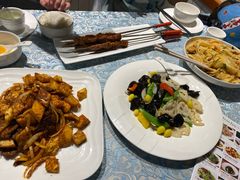 -巴扎美食·新疆菜·西域歌舞表演餐厅(新疆大厦店)