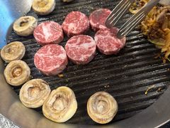 -佟爷·老北京炙子烤肉(动物园店)