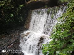 -夏霖九天银瀑风景区