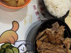 -七饭七排骨饭(伊势丹滨海店)