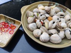 -胡须佬鸡煲四季火锅(海雅缤纷城店)