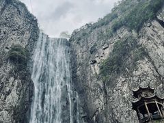 -刘伯温故里景区百丈漈