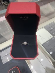 -周大福CHOW TAI FOOK(浦东八佰伴店)