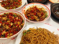 -堂瓦里·33年传统赣菜(第一街区店)