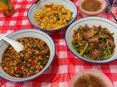 -荆九爷爆炒桥头三嫩(云南北路店)