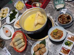-禄婶鸡煲·打边炉