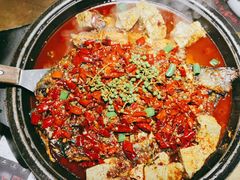-吞鱼兽麻辣烤鱼(万达店)