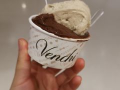 黑巧克力冰激凌-VENCHI 闻绮(北京国贸商城店)