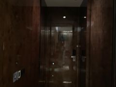 -广州天河希尔顿酒店