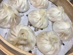 -馋三尺蟹粉小笼(人民广场店)