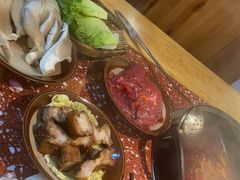 -赵美丽·重庆社区火锅·直营店(火车东站·中豪国际店)