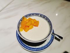 招牌双皮奶加芒果-老廣糖水铺(乐汇城店)