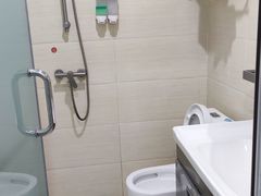 -鑫雅居公寓(广州南站地铁站店)