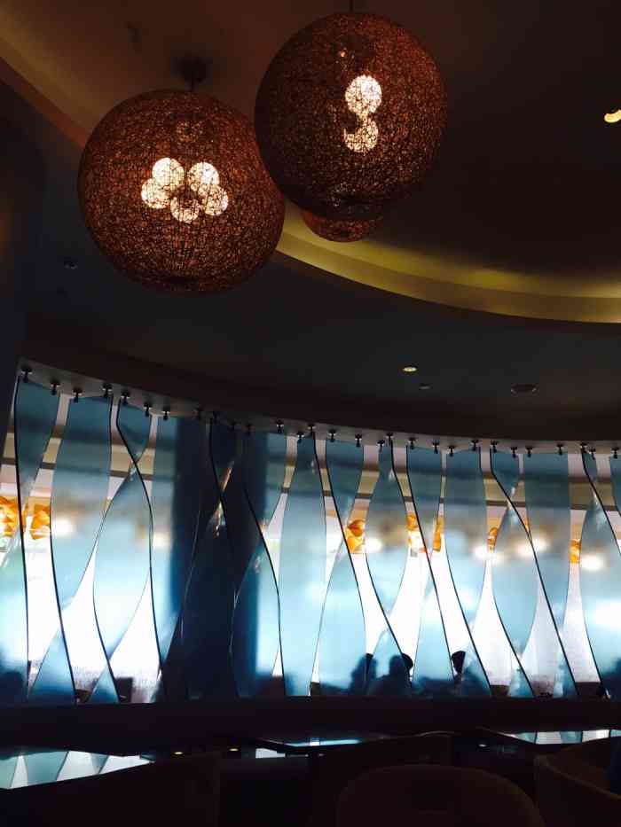 海棠餐厅里的早餐算是还成吧,跟有些酒店比起来品种一般般