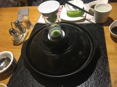 -洪氏嗨捞·广东猪肚鸡·椰子鸡火锅(西咸万象城店)