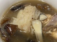-菌之家·专业纯野生菌火锅·特色炒菌