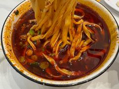 -德元兰州纯汤牛肉面(深圳首店)