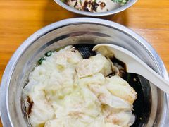 -小董骨汤馄饨店(通扬路店)