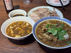 -老北京胡同味道二荤铺(酒仙桥店)