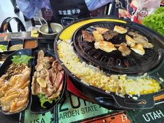 -胡悦里韩式烤肉(莱阳总店)