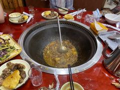 -哈尔滨东北铁锅炖(都督街店)