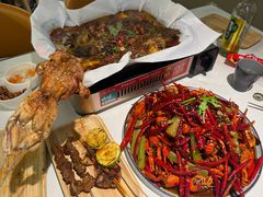 -钳小柒·小龙虾蓝龙王烧烤夜宵(长寿路店)