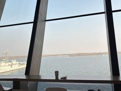 -抱抱地球咖啡馆(国家海洋博物馆店)
