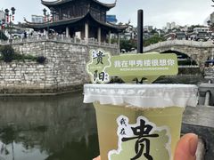 -包整·丝娃娃(一览甲秀楼风景店)