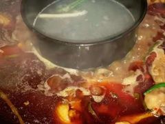 -重庆烧鸡公火锅(簋街店)