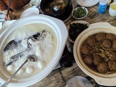 -香山湖家家宴(中山陵店)