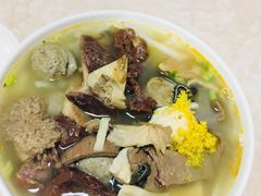 牛杂加丸粿条-华威达牛庄(黄埔大道西店)