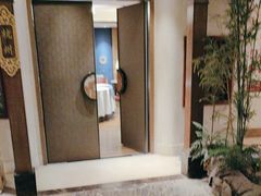 -顺峰(农展馆店)
