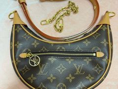 -聚云奢二手奢侈品黄金手表包包回收·中古店(三里屯总店)