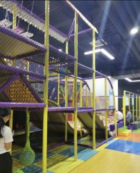 -蹦贝运动中心·蹦床·攀岩·闯关(龙岗店)