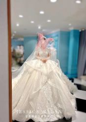 -茧曼婚纱礼服