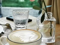 -Mark&Mars Restaurant