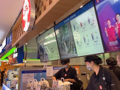 -霸王茶姬(上海静安大悦城店)