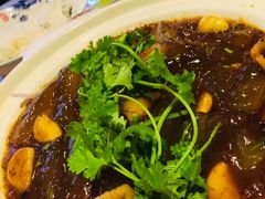山芋粉烧肉-南京金牛湖巨碗鱼头