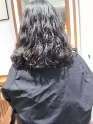 -心迪染发专门店