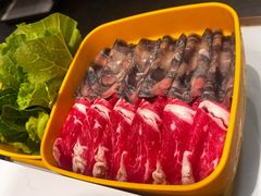 肥牛拼乌鸡卷-润园四季椰子鸡火锅(南山海岸城店)