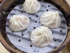 鲜肉松茸-莱莱小笼·乔艾