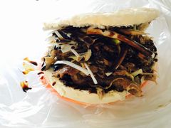 鸭肉夹饼-烤鸭肉夹馍鸭汤店