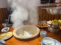 -滇香肴·云南菜蒸汽石锅鱼(云南北路店)